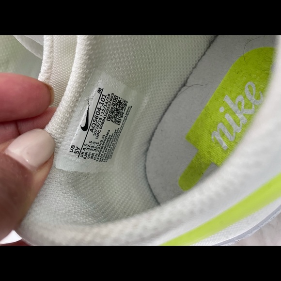 Nike blazer lows size 5Y - Picture 5 of 5